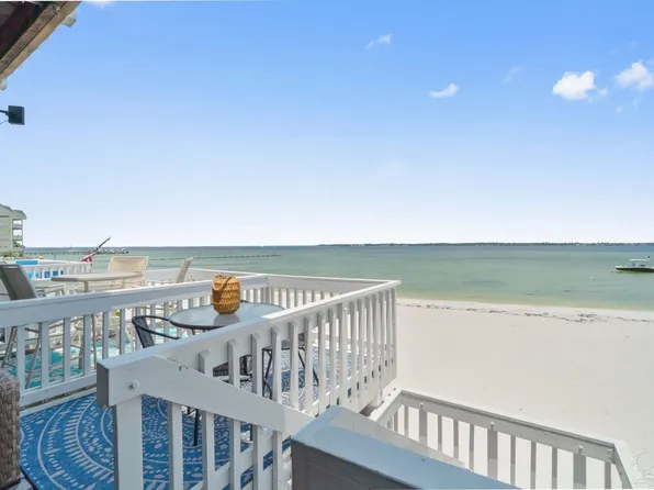 1100 Fort Pickens Rd APT E2, Gulf Breeze, FL 32561
