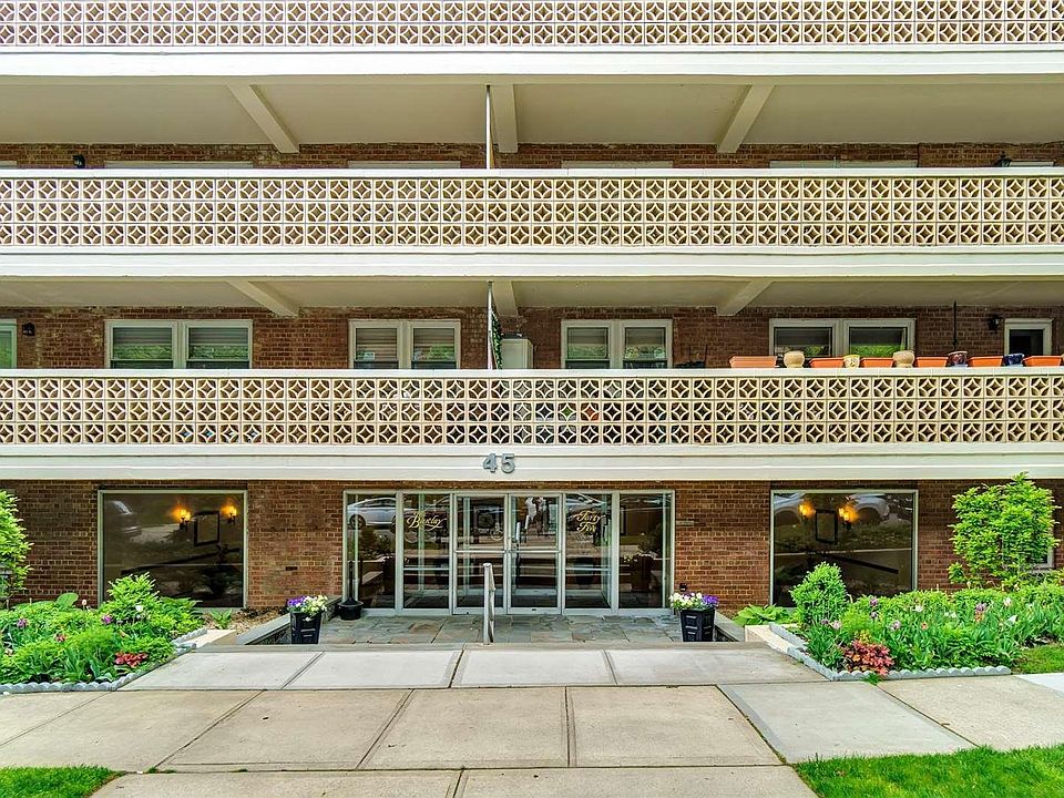 1st image of 45 Hill Park Avenue #2F