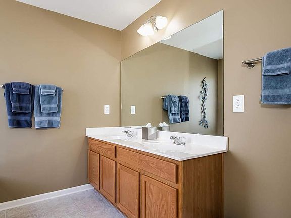 4th image of 7623 Carrington Forest Ln