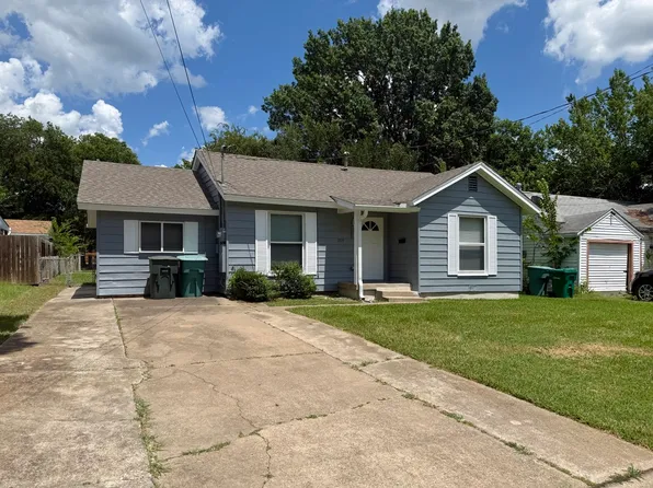 1709 N Ricketts St, Sherman, TX 75092