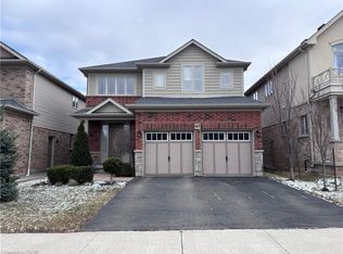 419 Macintosh Dr, Hamilton, ON L8E 0H9