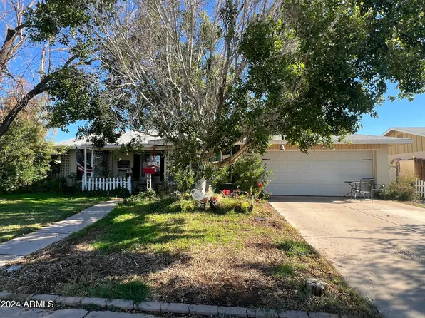 2825 S KENWOOD Lane, Tempe, AZ 85282
