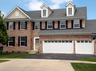2269 Sarazen Dr, Vernon Hills, IL