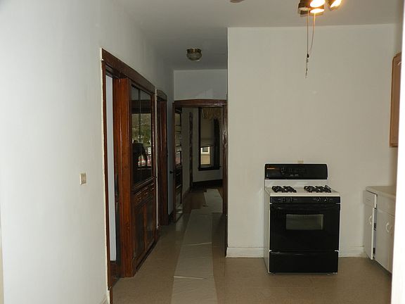4th image of 2859 N Central Park Ave