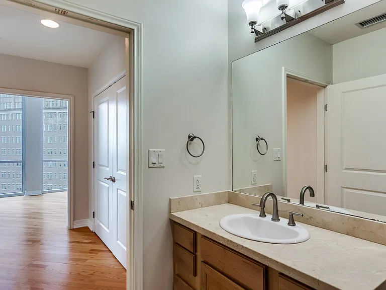 500 Throckmorton St #1206 — Photo 10