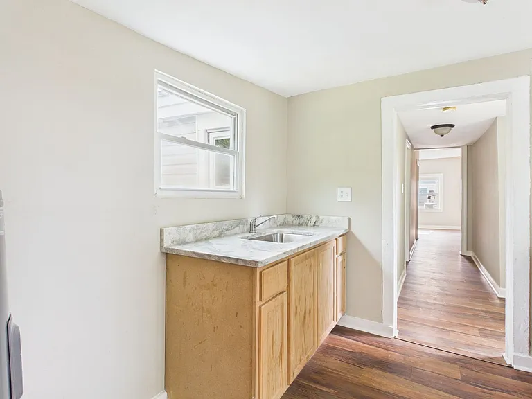 529 Harrison St #A — Photo 12