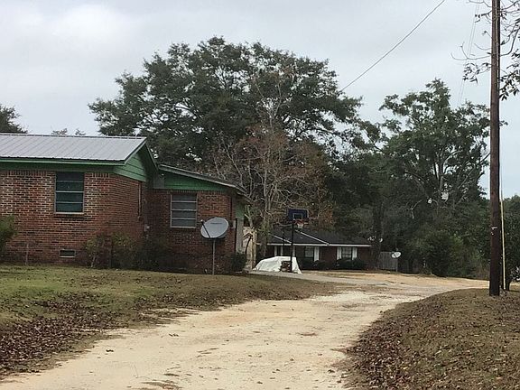 2nd image of 11910 Mose Ln N