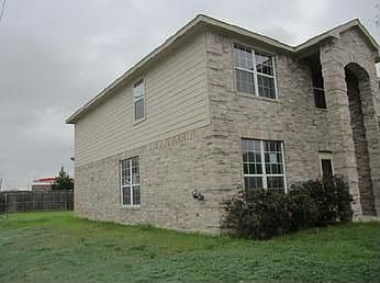 3rd image of 10184 Chapel Springs Trl