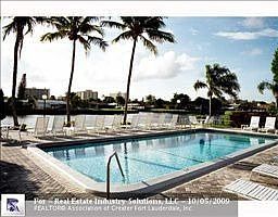 1st image of 6205 Bay Club Dr APT 2