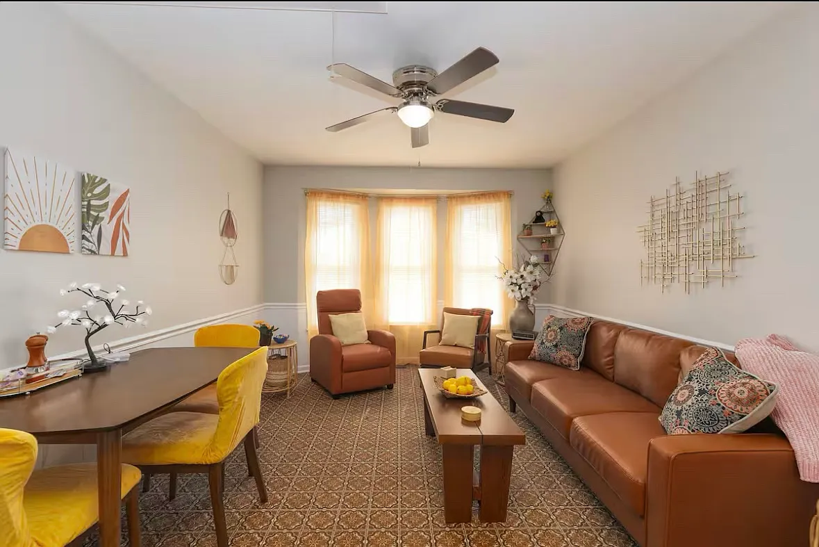 3 bed, 1500 sqft, $3,700 — Photo 1