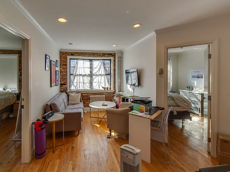 194 Avenue A #3 — Photo 4