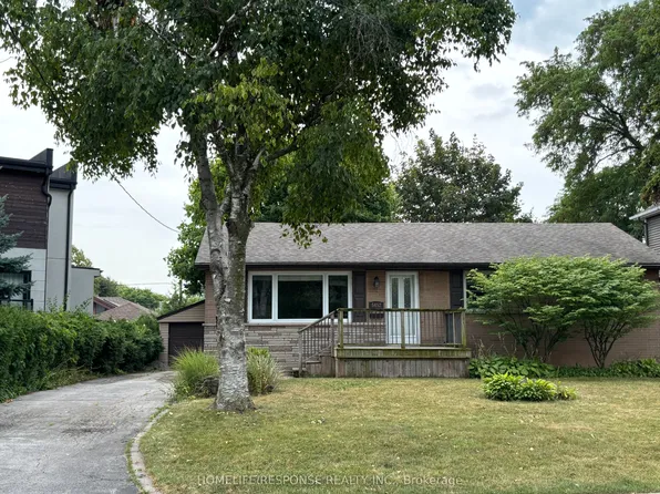 5452 Croydon Rd, Burlington, ON L7L 3J4