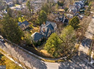 328 Midland Ave, Wayne, PA 19087