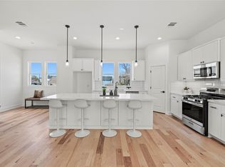 426 Sikes St #A, Houston, TX 77018