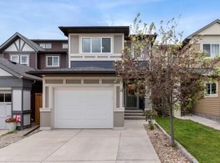 95 Evansborough Cmn NW, Calgary, AB T3P0N8