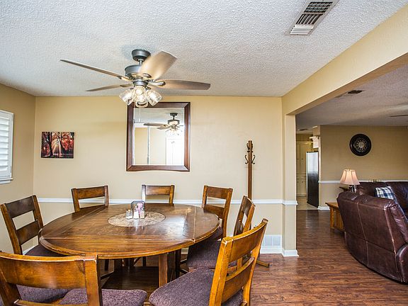 4th image of 5405 32nd St