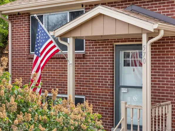 570 Vista Drive, Castle Rock, CO 80104