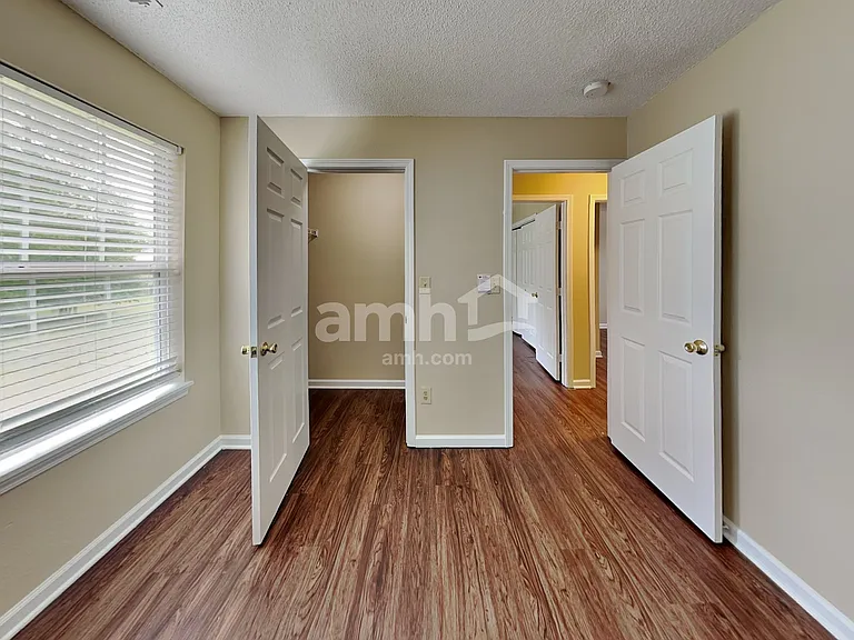 9017 Stonewall Dr — Photo 16