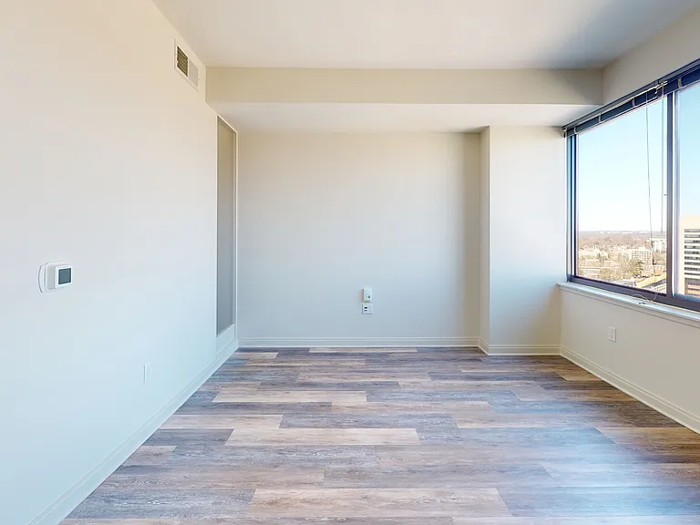 Eleven55 Ripley — Photo 42