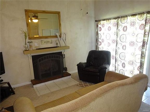 4th image of 1832 Fairfax Dr