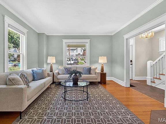 4th image of 424 Spring Ave