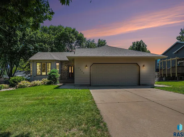 3508 S Bahnson Ave, Sioux Falls, SD 57103