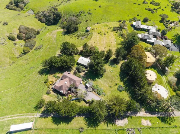 11798 Highway 1, Point Reyes Station, CA 94956