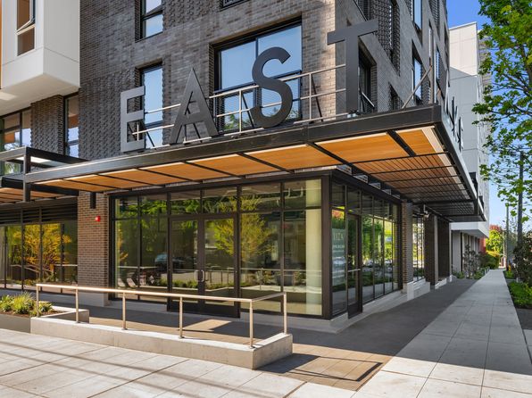 2517 Eastlake Ave E #31