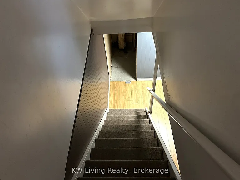 22 Bracken Fernway — Photo 20