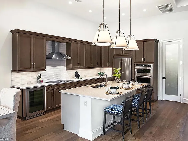 2935 Coco Lakes Dr — Photo 6