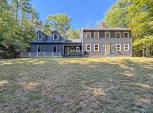 25 Fieldcrest Dr, Gorham, ME 04038