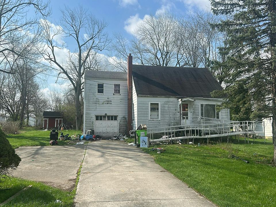 1st image of 1633 Reed Rd