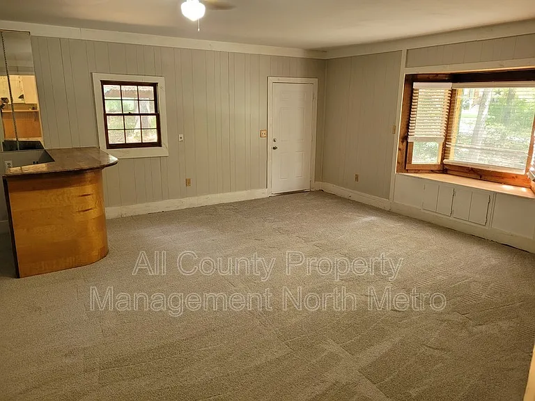 285 Sequoyah Dr — Photo 5