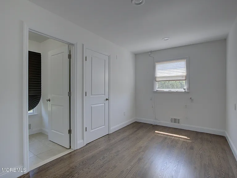 220 Branch Ave — Photo 27