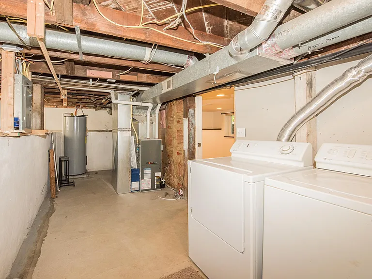 washer/dryer and other utilities. a lot of space for storage
