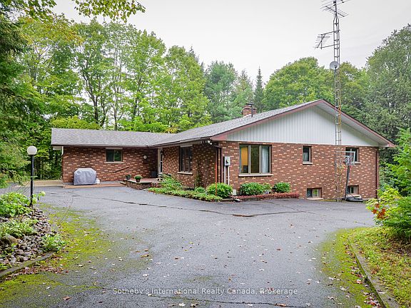 2nd image of 55 Denniss Dr