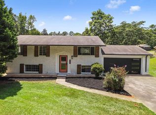 5737 Phillips Dr, Forest Park, GA 30297