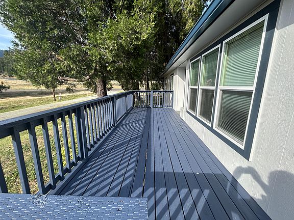 Front entry deck