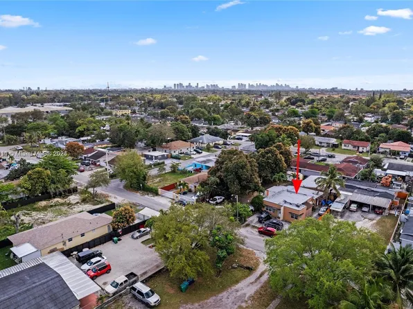 3040 NW 93rd St, Miami, FL 33147