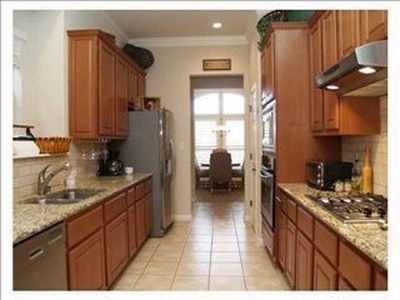 1055 Sunflower Trl, Sunset Valley, TX, 78745