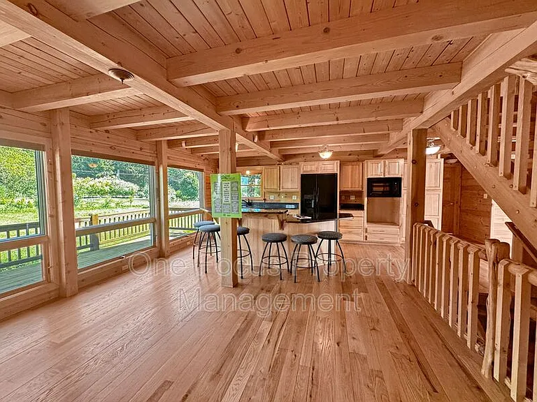 182 Rockey Rd — Photo 2