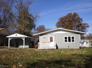 818 Boulevard Rd, Keokuk, IA 52632