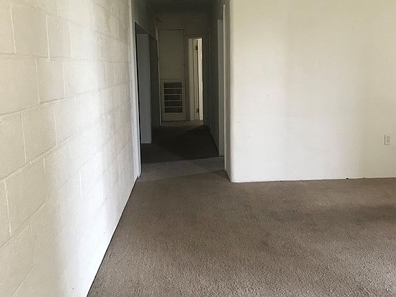 3rd image of 5704 Golder Ave