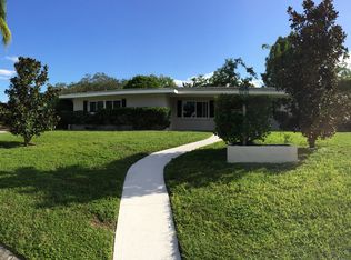 2516 Valencia Dr, Sarasota, FL 34239