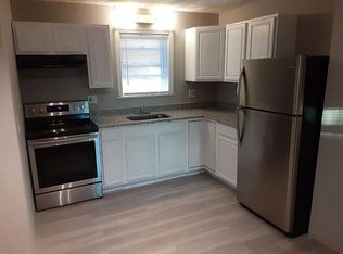 14 Endicott St FLOOR 2, Danvers, MA 01923