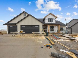 419 Whitetail Ln, Tiffin, IA 52340