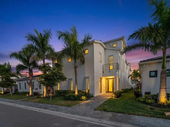 6317 Turtle Grass Dr, Bradenton, FL 34210