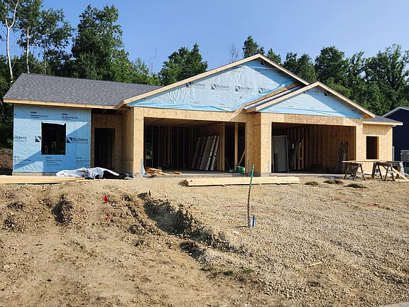 2nd image of 406 Norske St