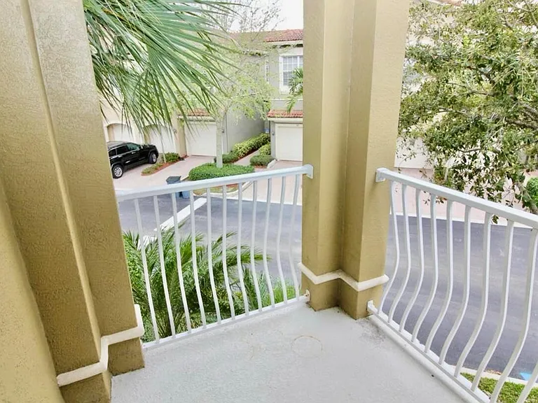 4930 Bonsai Cir #208 — Photo 8