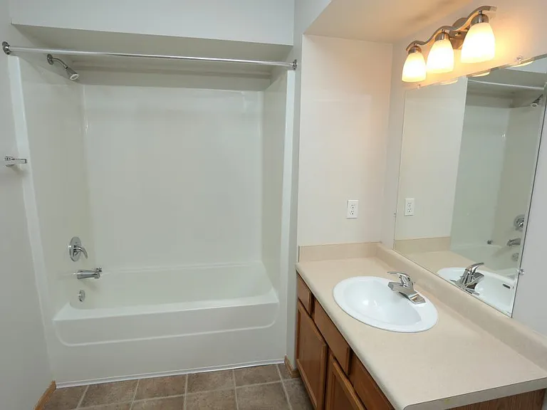 Berryfield Apartments — Photo 27